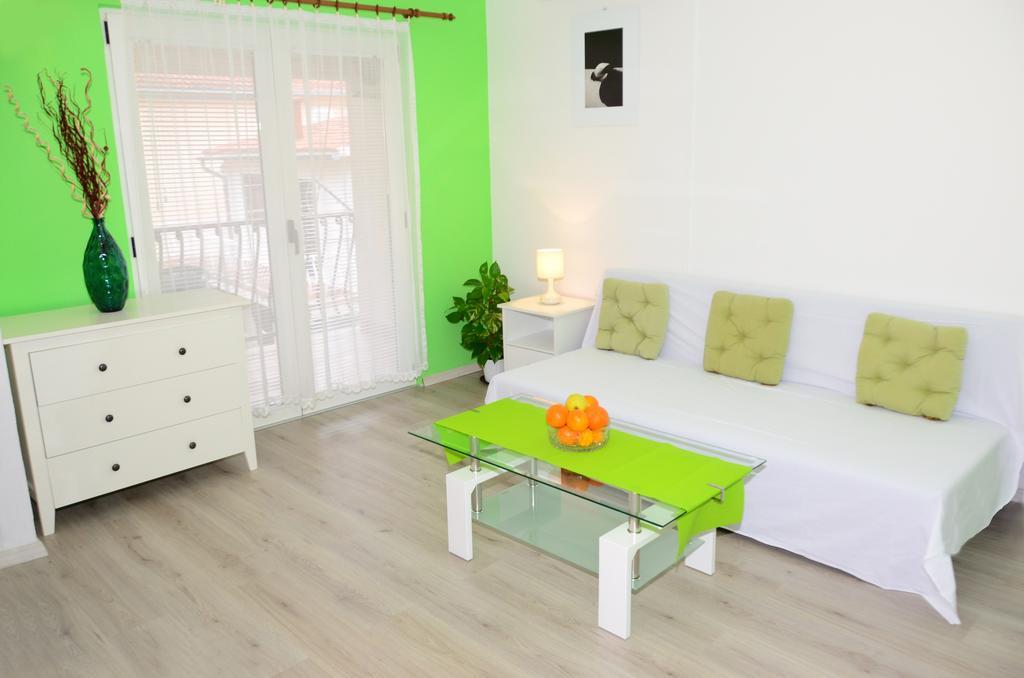 Apartments Vodanovic Подгора Екстер'єр фото