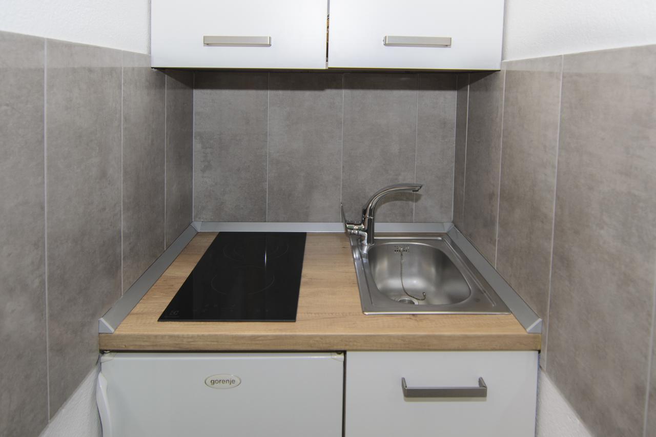 Apartments Vodanovic Подгора Екстер'єр фото