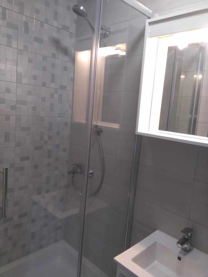 Apartments Vodanovic Подгора Екстер'єр фото