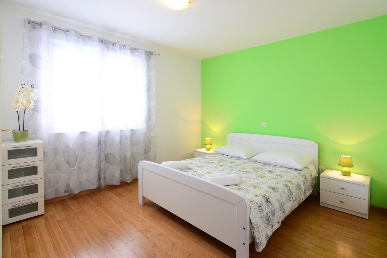 Apartments Vodanovic Подгора Екстер'єр фото
